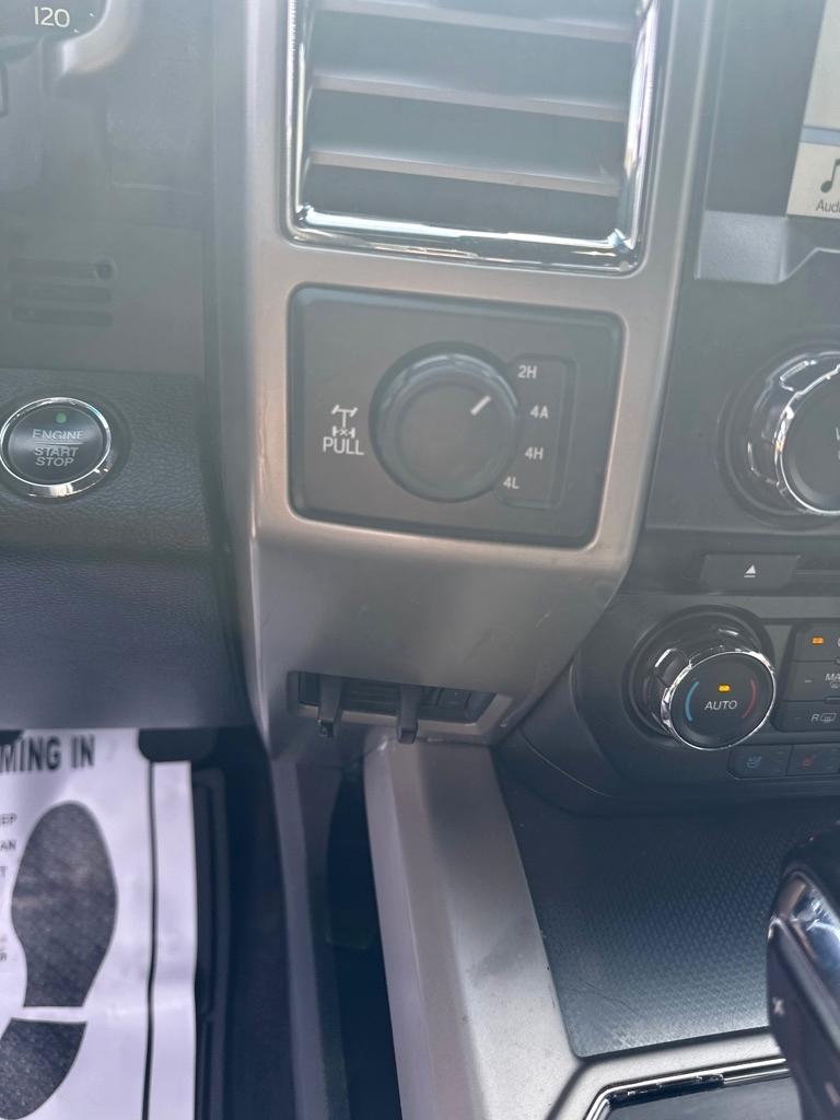 Ford F-150 4WD SuperCrew 145" King Ranch 2016