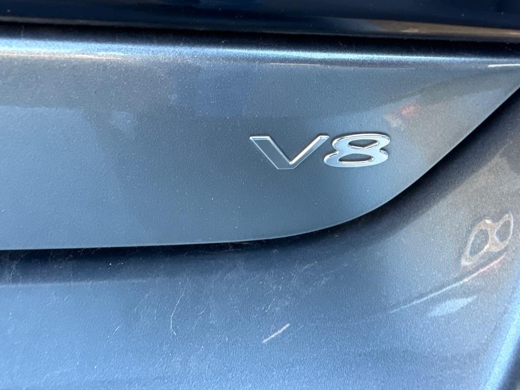 Pontiac Bonneville 4dr Sdn GXP 2005