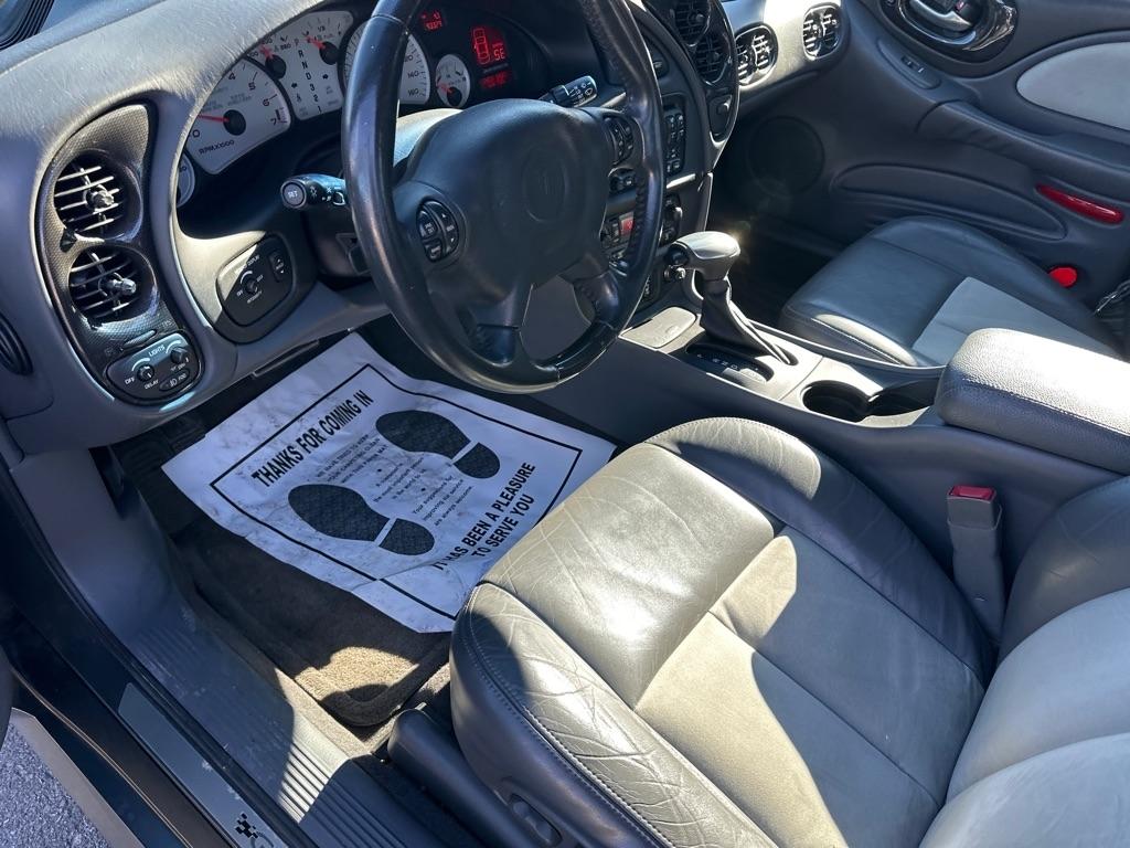 Pontiac Bonneville 4dr Sdn GXP 2005