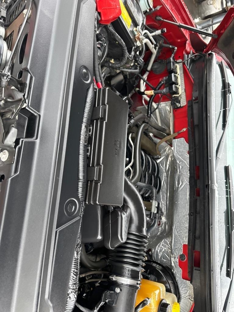 Ford F-150 2WD SuperCrew 145" Platinum 2014