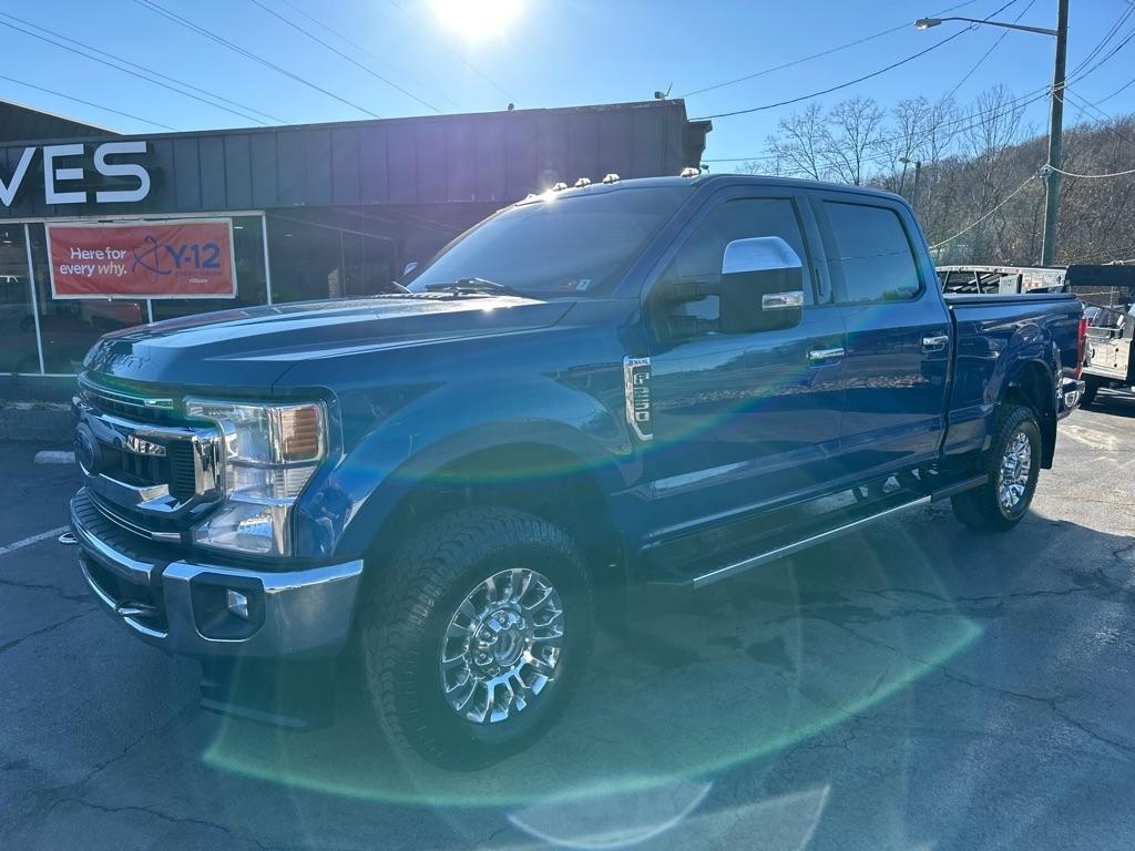 Ford Super Duty F-250 SRW King Ranch 4WD Crew Cab 8' Box 2022