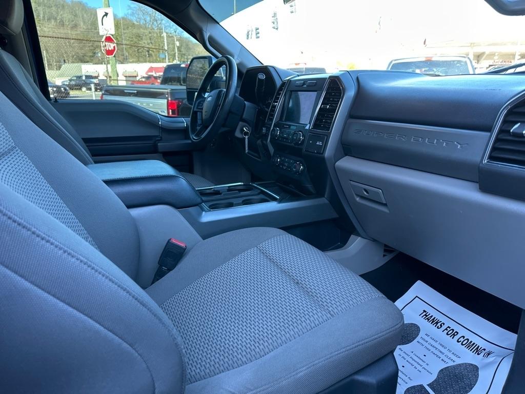 Ford Super Duty F-250 SRW King Ranch 4WD Crew Cab 8' Box 2022