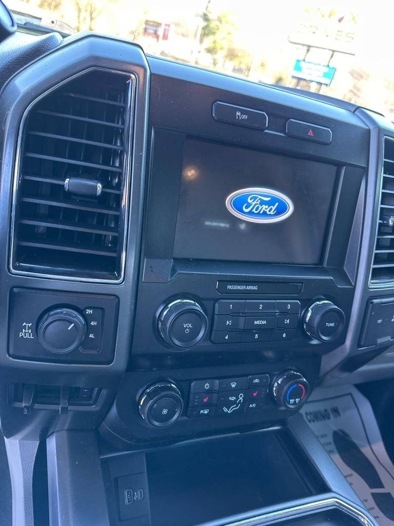 Ford Super Duty F-250 SRW King Ranch 4WD Crew Cab 8' Box 2022