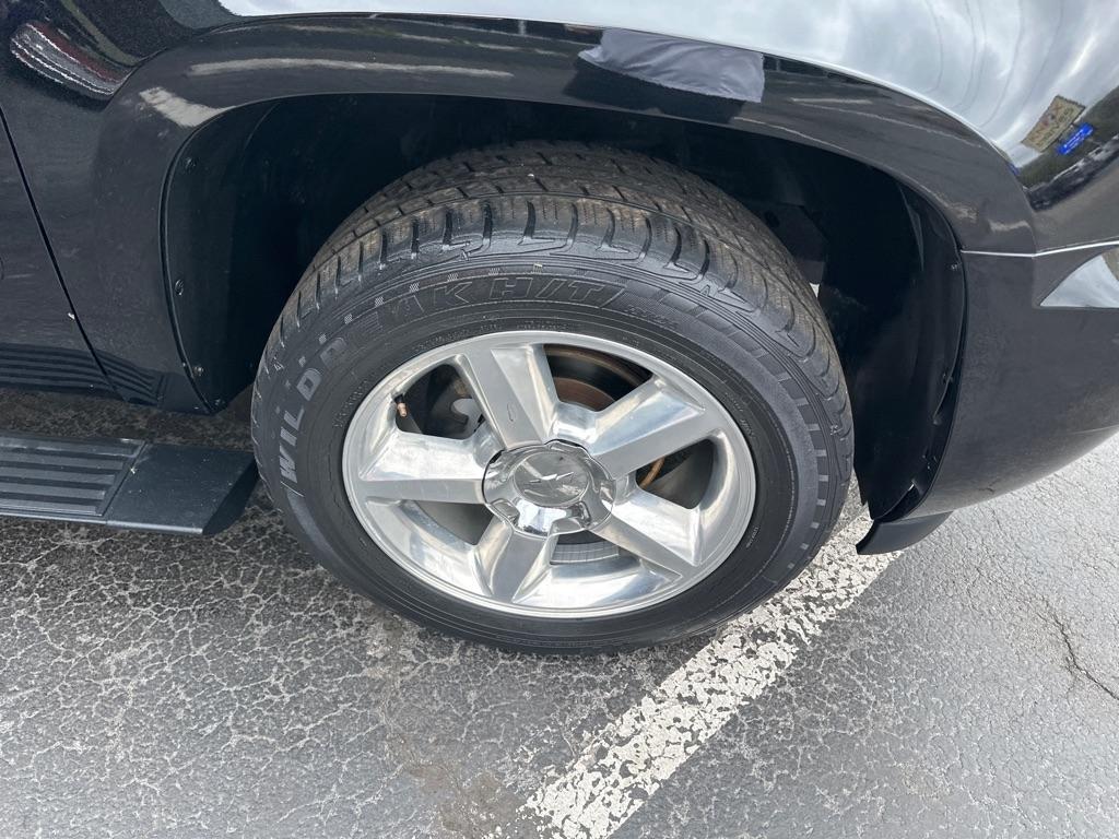Chevrolet Tahoe 4WD 4dr 1500 LTZ 2011