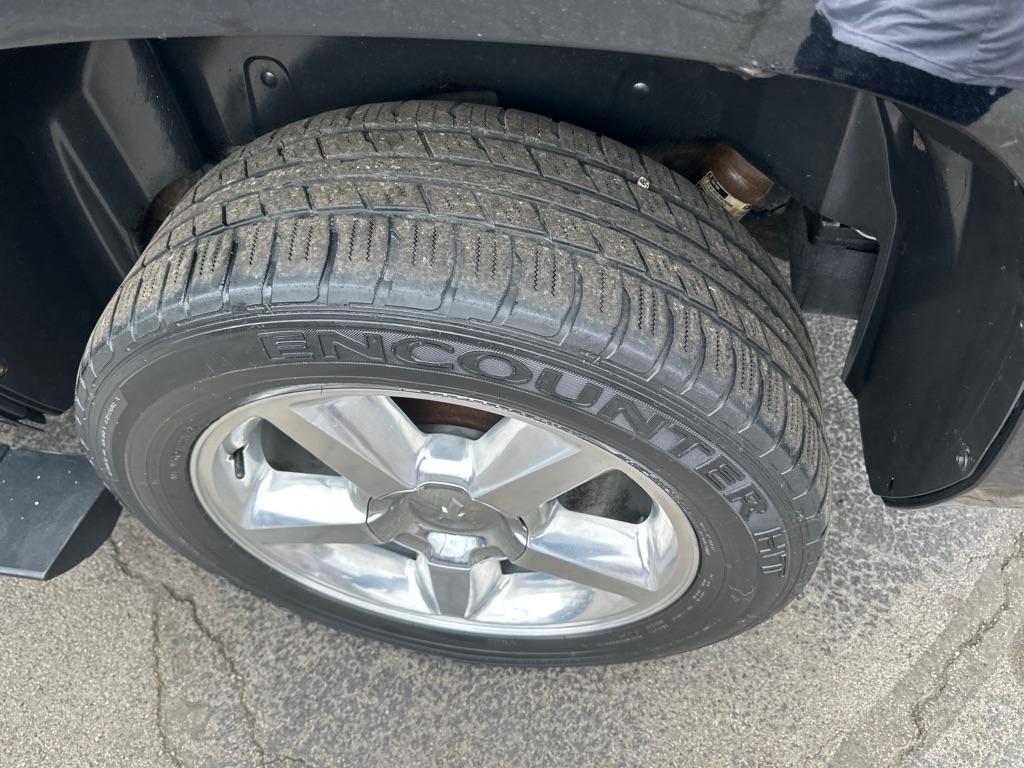 Chevrolet Tahoe 4WD 4dr 1500 LTZ 2011