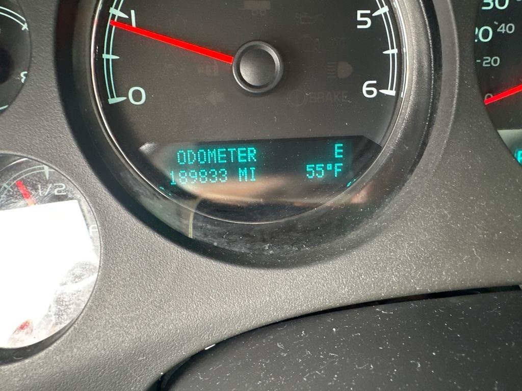 Chevrolet Tahoe 4WD 4dr 1500 LTZ 2011