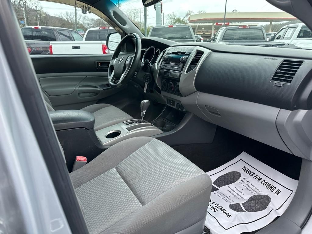 Toyota Tacoma 2WD Double Cab V6 AT PreRunner (Natl) 2012