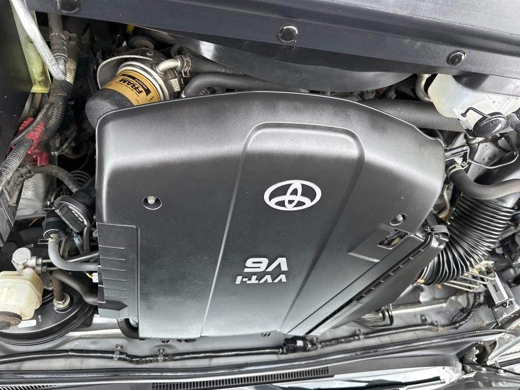 Toyota Tacoma 2WD Double Cab V6 AT PreRunner (Natl) 2012