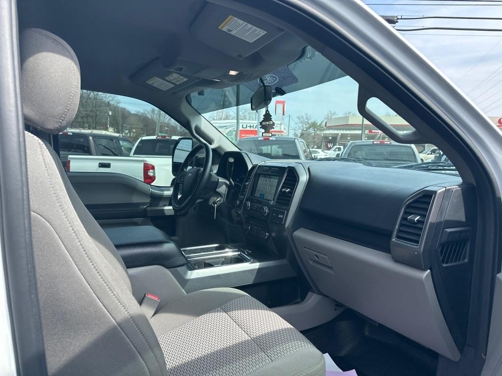 Ford F-150 Platinum 4WD SuperCrew 5.5' Box 2017