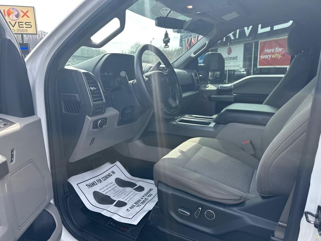 Ford F-150 Platinum 4WD SuperCrew 5.5' Box 2017