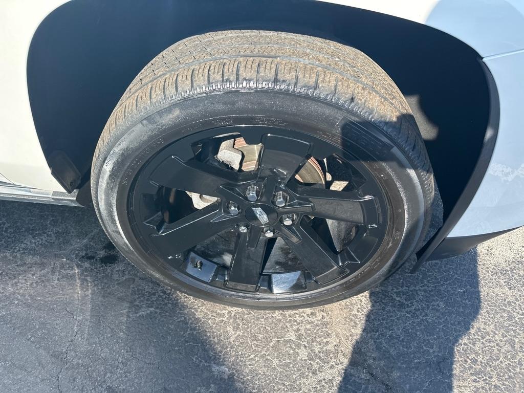 Cadillac Escalade ESV 4WD 4dr Premium Collection 2016