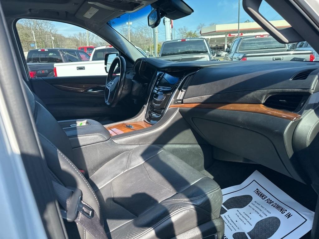 Cadillac Escalade ESV 4WD 4dr Premium Collection 2016