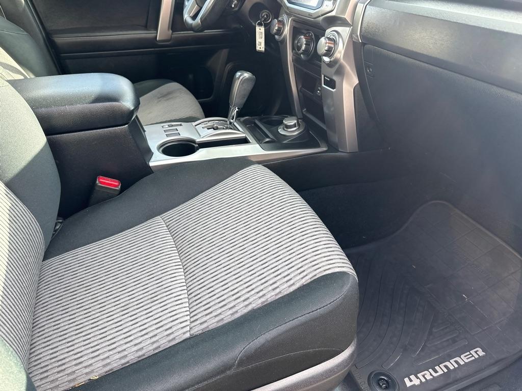 Toyota 4Runner 4WD 4dr V6 Trail Premium (Natl) 2015