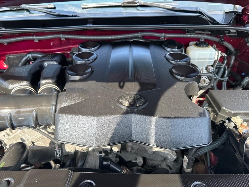 Toyota 4Runner 4WD 4dr V6 Limited (Natl) 2011