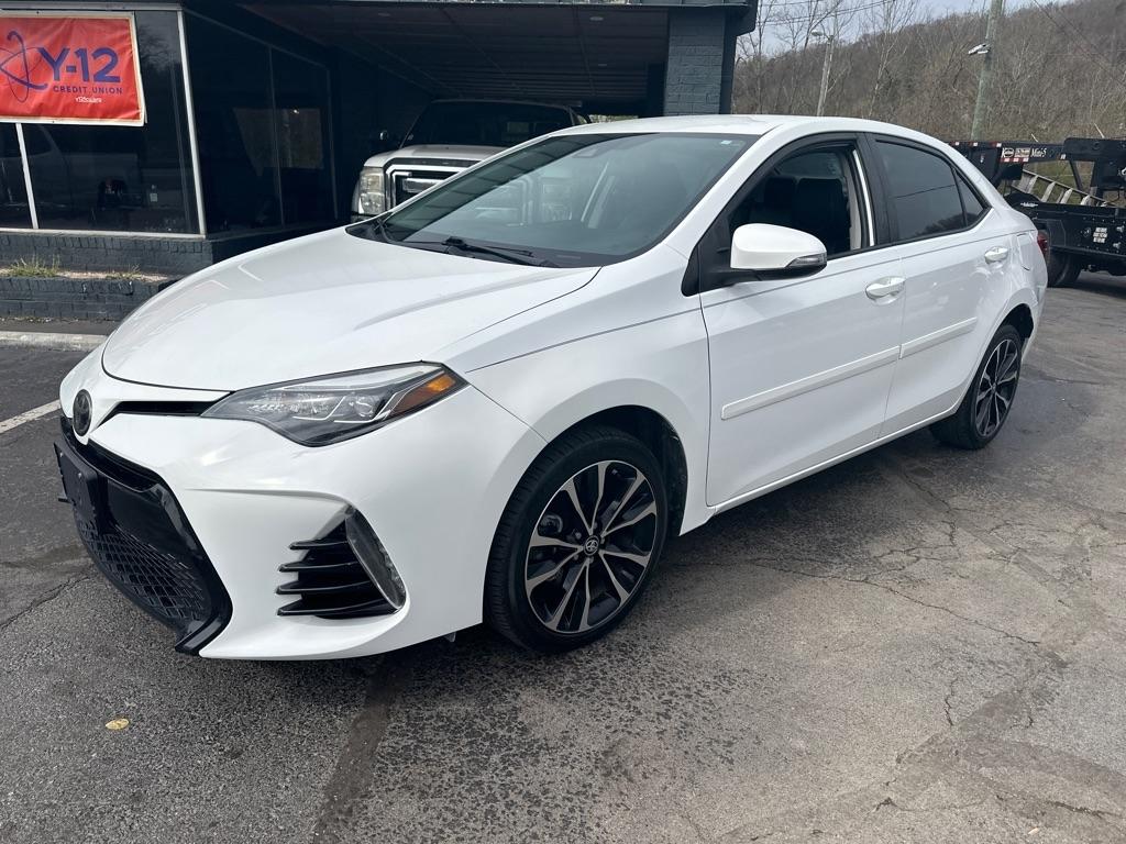 Toyota Corolla XLE CVT (Natl) 2018