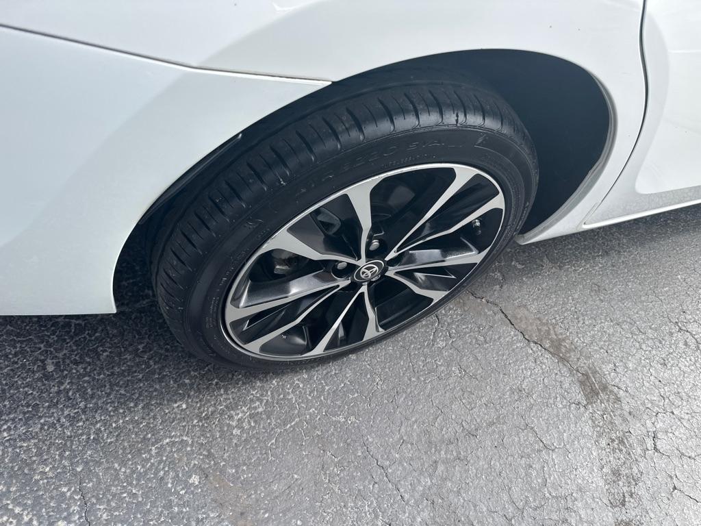 Toyota Corolla XLE CVT (Natl) 2018