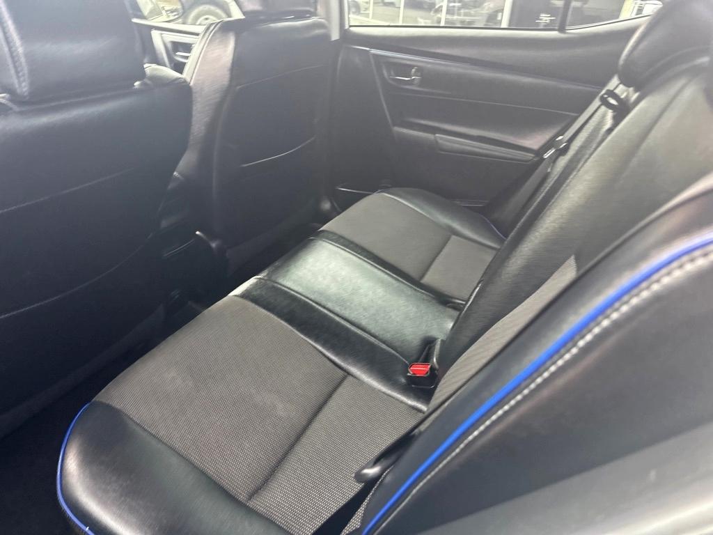 Toyota Corolla XLE CVT (Natl) 2018