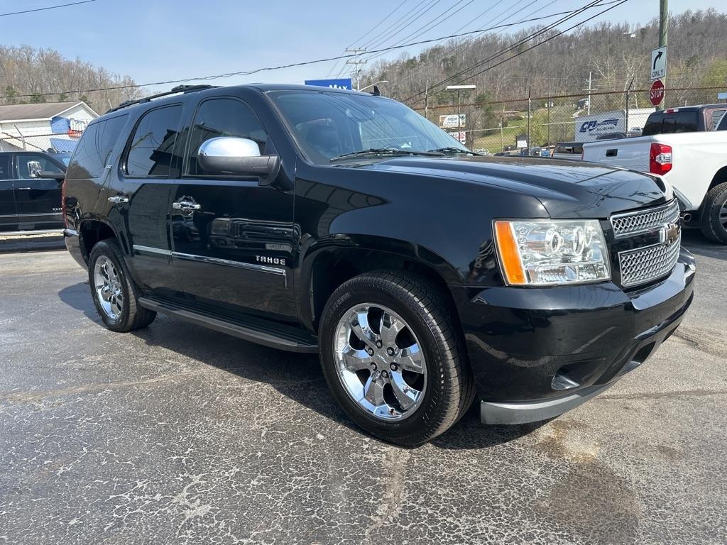 Chevrolet Tahoe 2WD 4dr 1500 LTZ 2010
