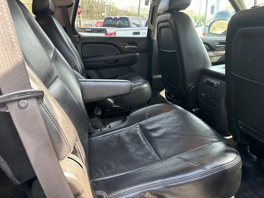 Chevrolet Tahoe 2WD 4dr 1500 LTZ 2010