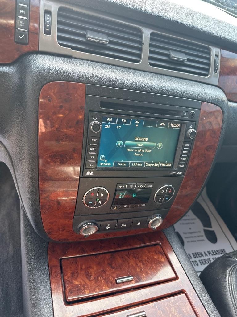 Chevrolet Tahoe 2WD 4dr 1500 LTZ 2010