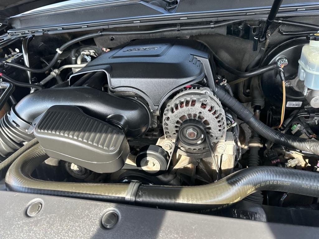 Chevrolet Tahoe 2WD 4dr 1500 LTZ 2010