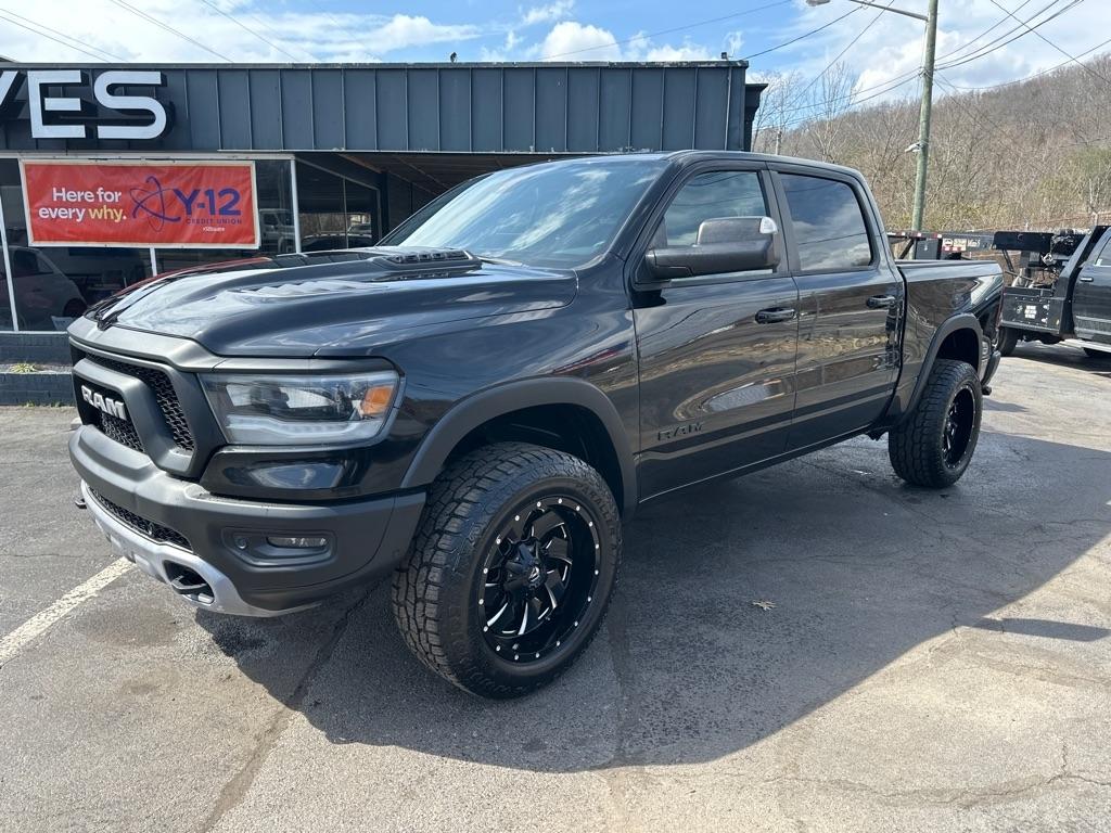 RAM 1500 Rebel 4x4 Crew Cab 5'7" Box 2019