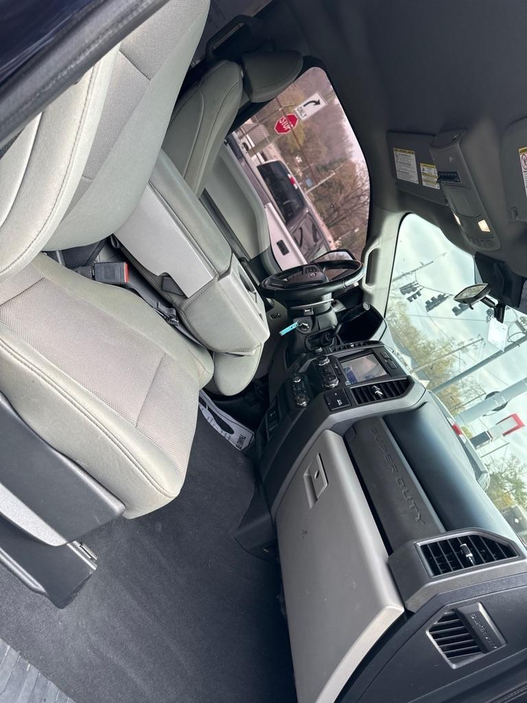 Ford Super Duty F-250 SRW King Ranch 4WD Crew Cab 8' Box 2021