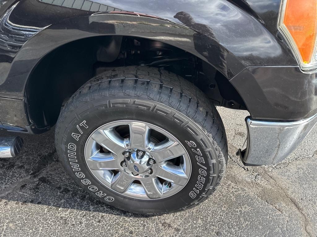 Ford F-150 4WD SuperCrew 145" Platinum 2013