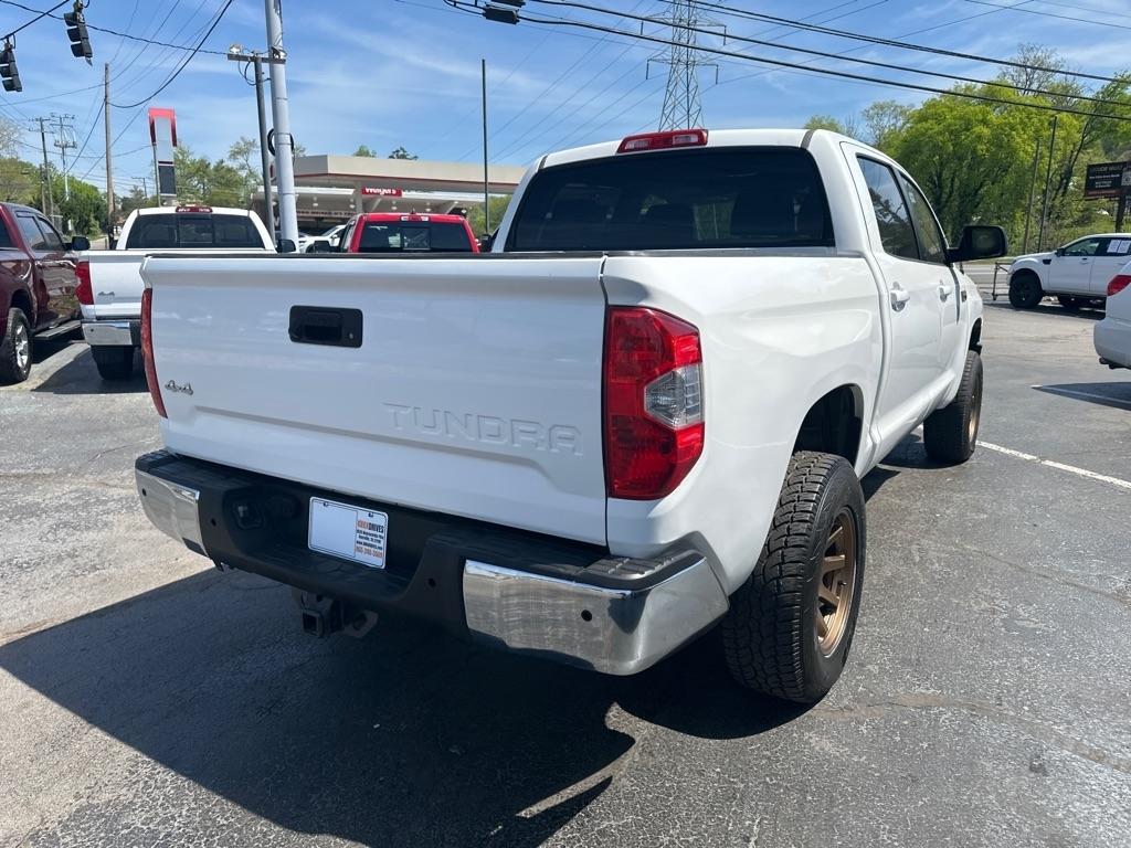 Toyota Tundra 4WD Truck CrewMax 5.7L FFV V8 6-Spd AT Platinum (Natl) 2014