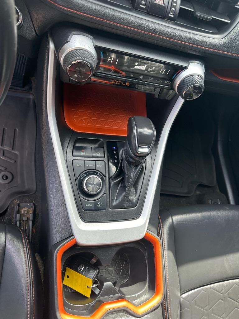 Toyota RAV4 TRD Off Road AWD (Natl) 2021