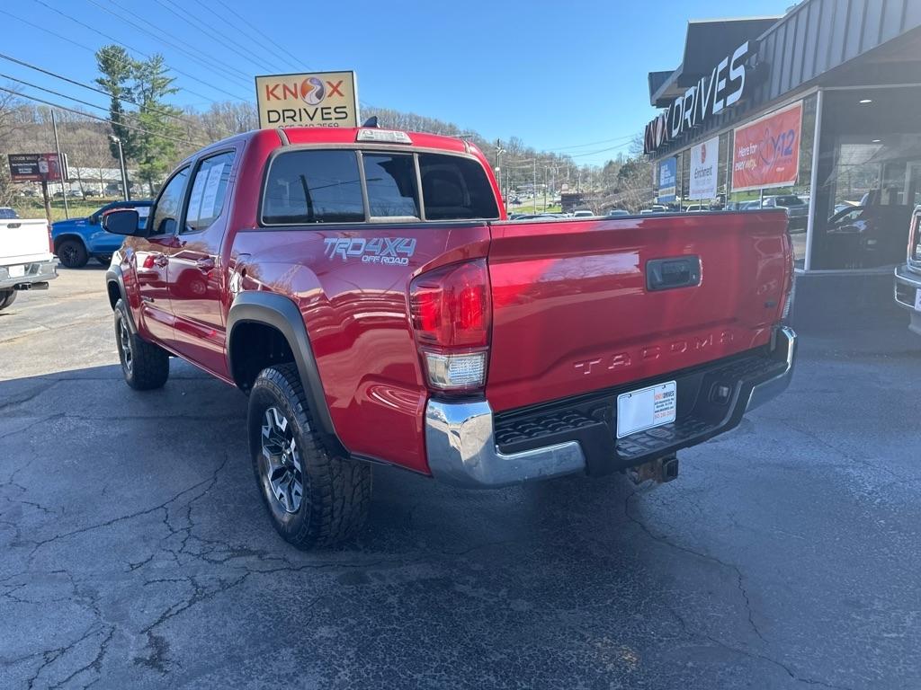 Toyota Tacoma 4WD Double Cab V6 MT TRD Off Road (Natl) 2016