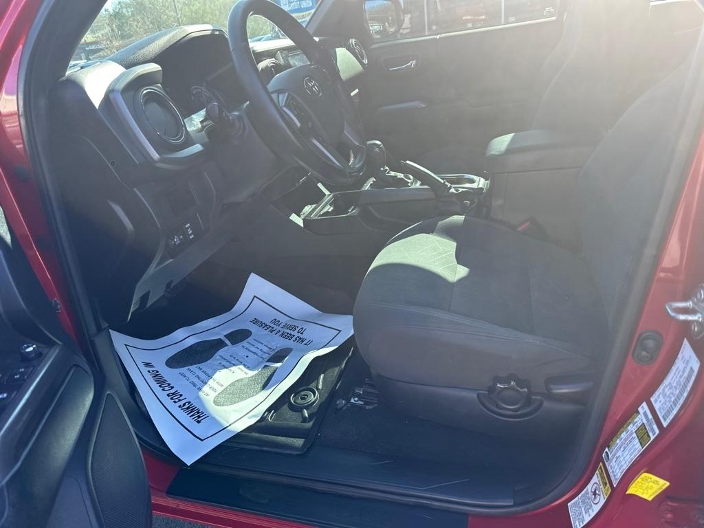 Toyota Tacoma 4WD Double Cab V6 MT TRD Off Road (Natl) 2016