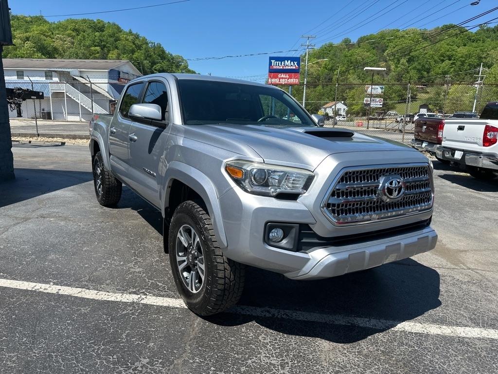 Toyota Tacoma 4WD Double Cab V6 MT TRD Off Road (Natl) 2016