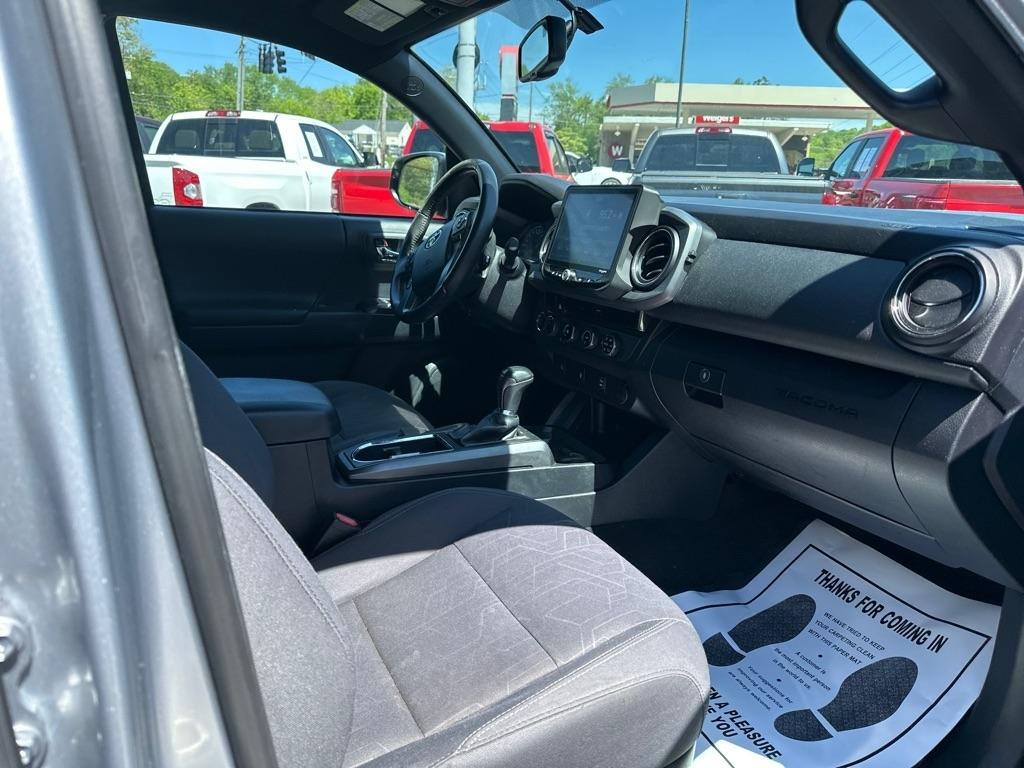 Toyota Tacoma 4WD Double Cab V6 MT TRD Off Road (Natl) 2016