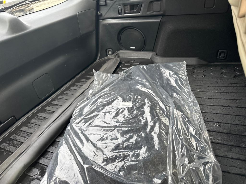 Subaru Outback Limited CVT 2020