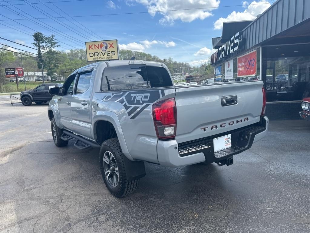 Toyota Tacoma TRD Off Road Double Cab 5' Bed V6 4x4 MT (Natl) 2018
