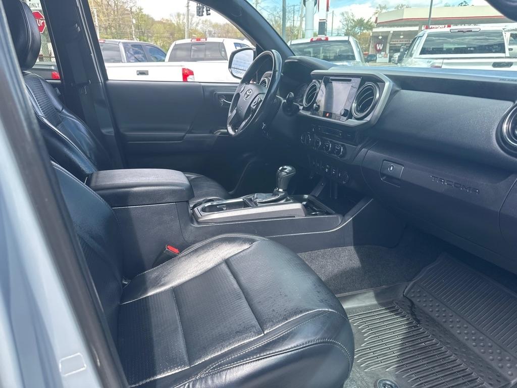 Toyota Tacoma TRD Off Road Double Cab 5' Bed V6 4x4 MT (Natl) 2018