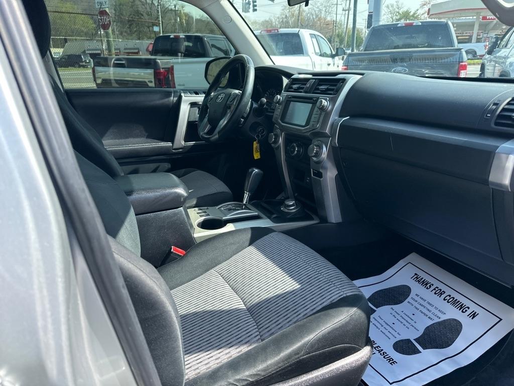 Toyota 4Runner 4WD 4dr V6 Trail Premium (Natl) 2016