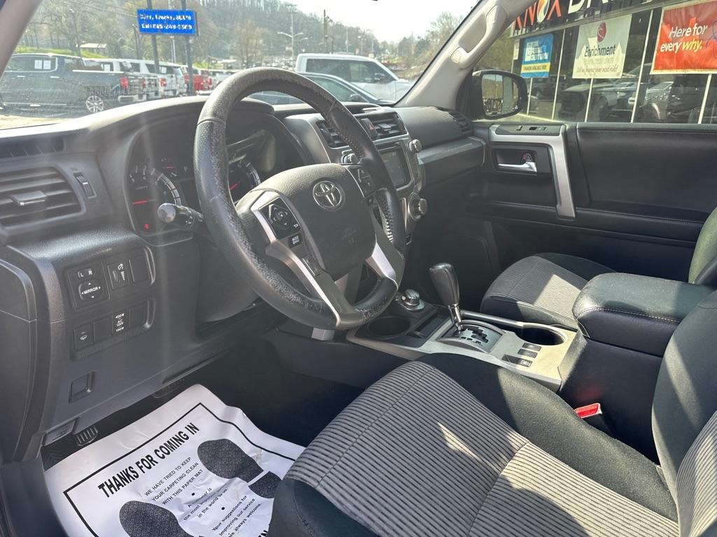 Toyota 4Runner 4WD 4dr V6 Trail Premium (Natl) 2016