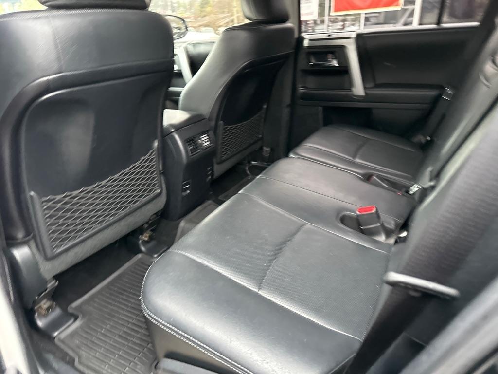 Toyota 4Runner TRD Off Road Premium 4WD (Natl) 2017