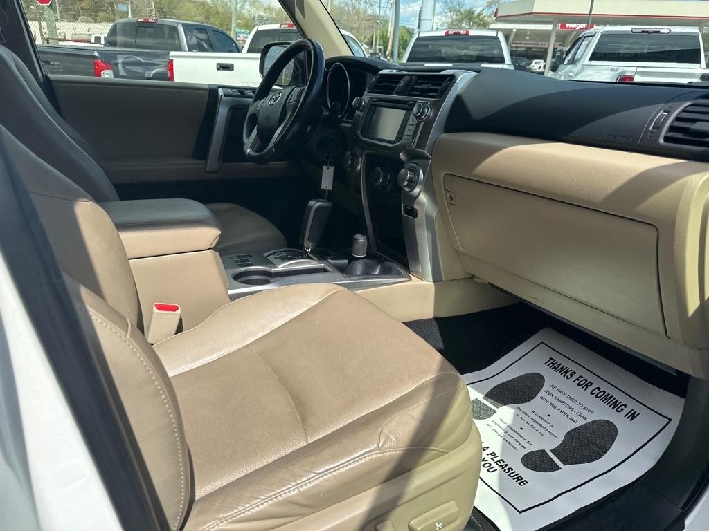 Toyota 4Runner 4WD 4dr V6 Limited (Natl) 2012