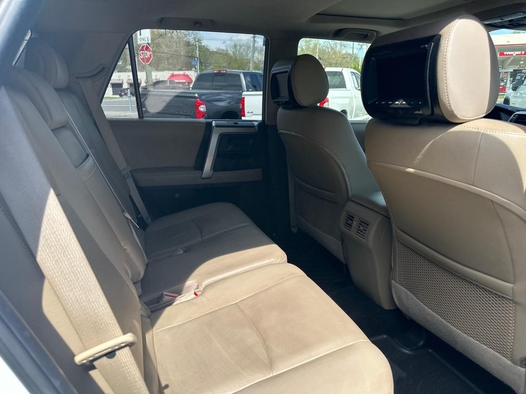 Toyota 4Runner 4WD 4dr V6 Limited (Natl) 2012