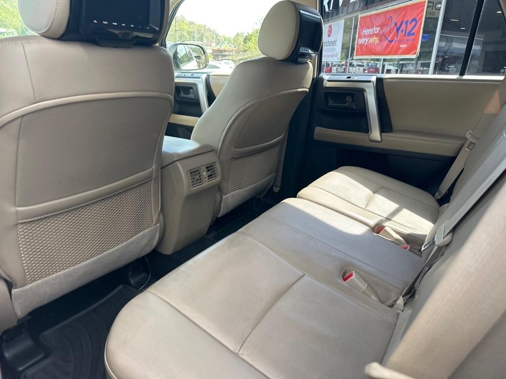 Toyota 4Runner 4WD 4dr V6 Limited (Natl) 2012