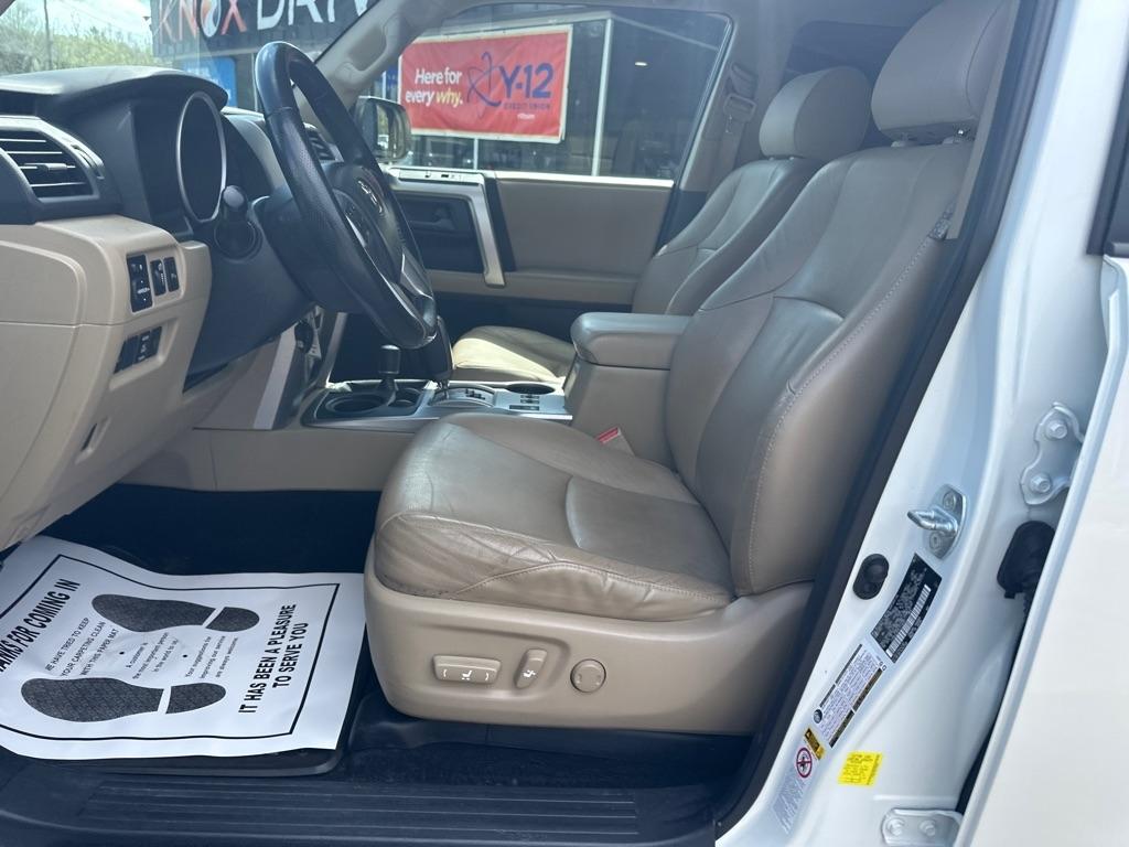 Toyota 4Runner 4WD 4dr V6 Limited (Natl) 2012