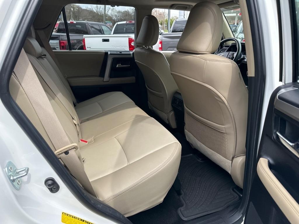 Toyota 4Runner 4WD 4dr V6 Trail Premium (Natl) 2015