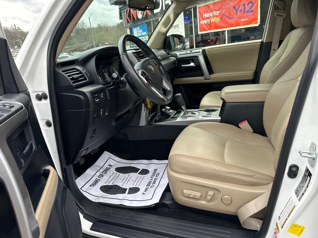 Toyota 4Runner 4WD 4dr V6 Trail Premium (Natl) 2015