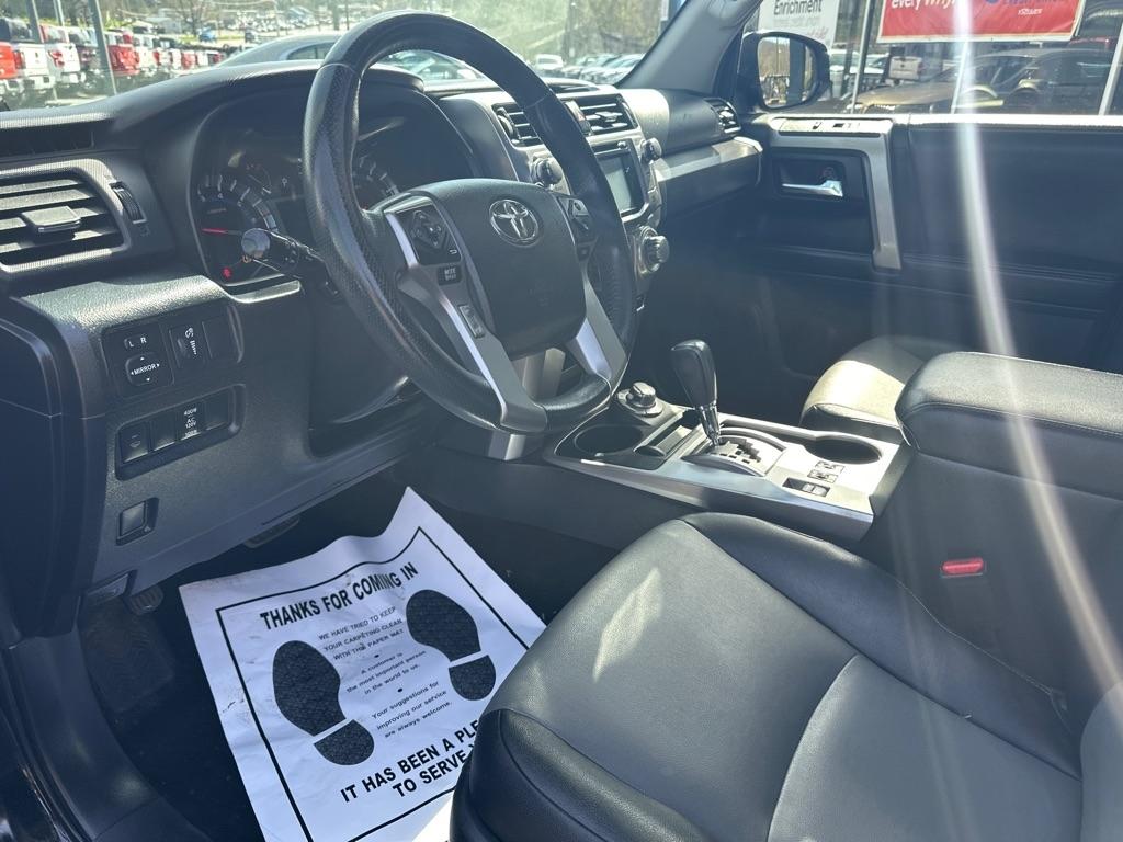 Toyota 4Runner 4WD 4dr V6 Trail Premium (Natl) 2014