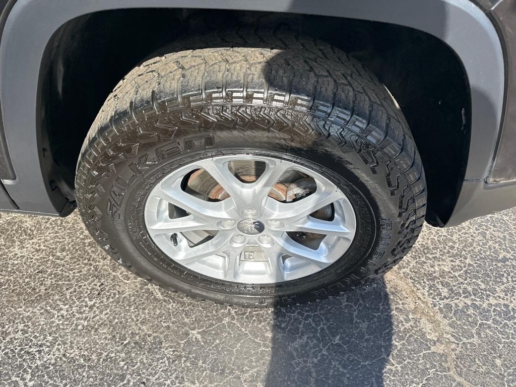 Jeep Cherokee 4WD 4dr Latitude 2016