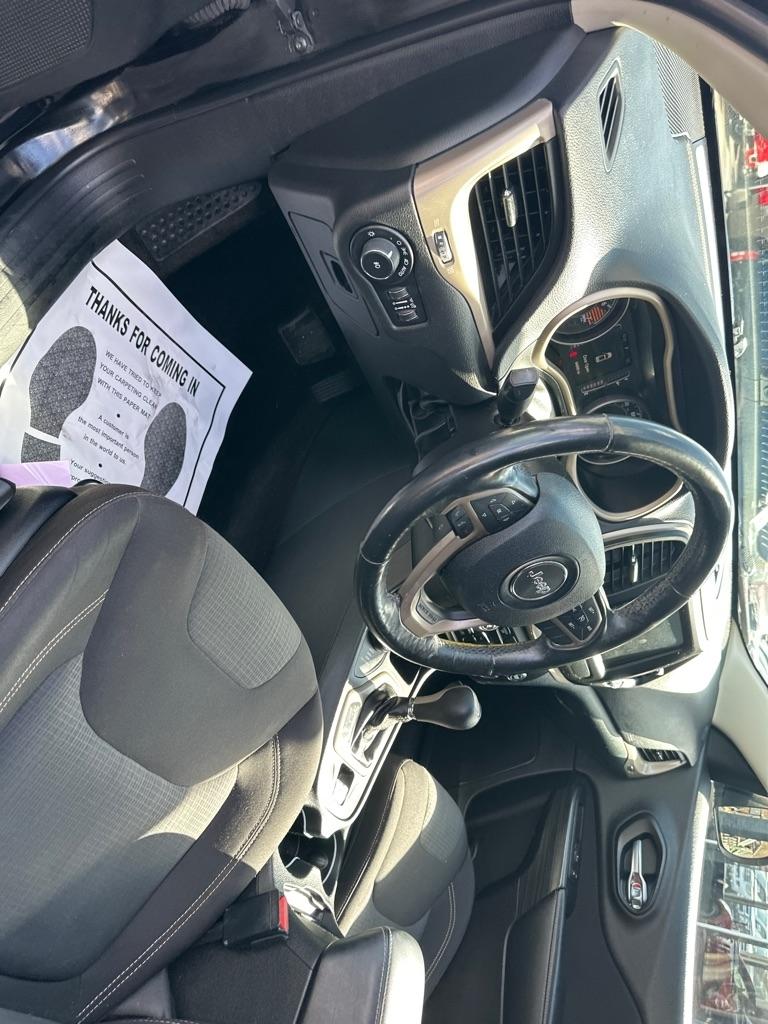 Jeep Cherokee 4WD 4dr Latitude 2016