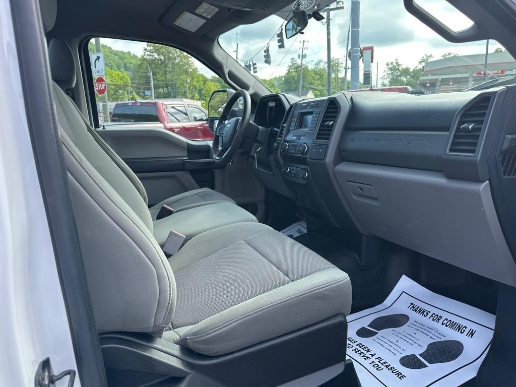 Ford Super Duty F-250 SRW XLT 4WD Reg Cab 8' Box 2019